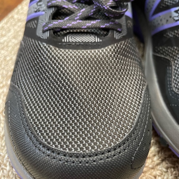 Women’s Sneakers - Picture 13 of 15